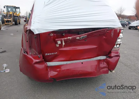 2011 Kia Sedona Lx from USA, damaged, VIN KNDMG4C72B6364319